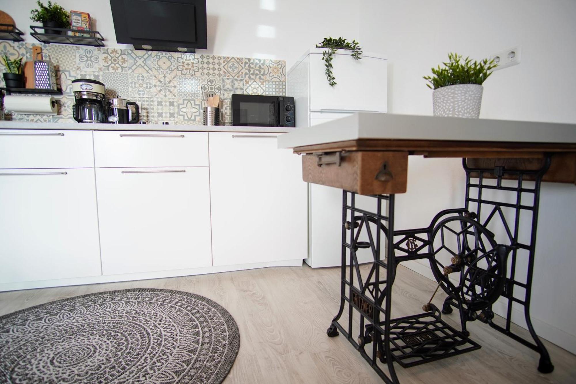 Lenastay I Nostalgieapartment I Innenstadt Apartment Kaiserslautern