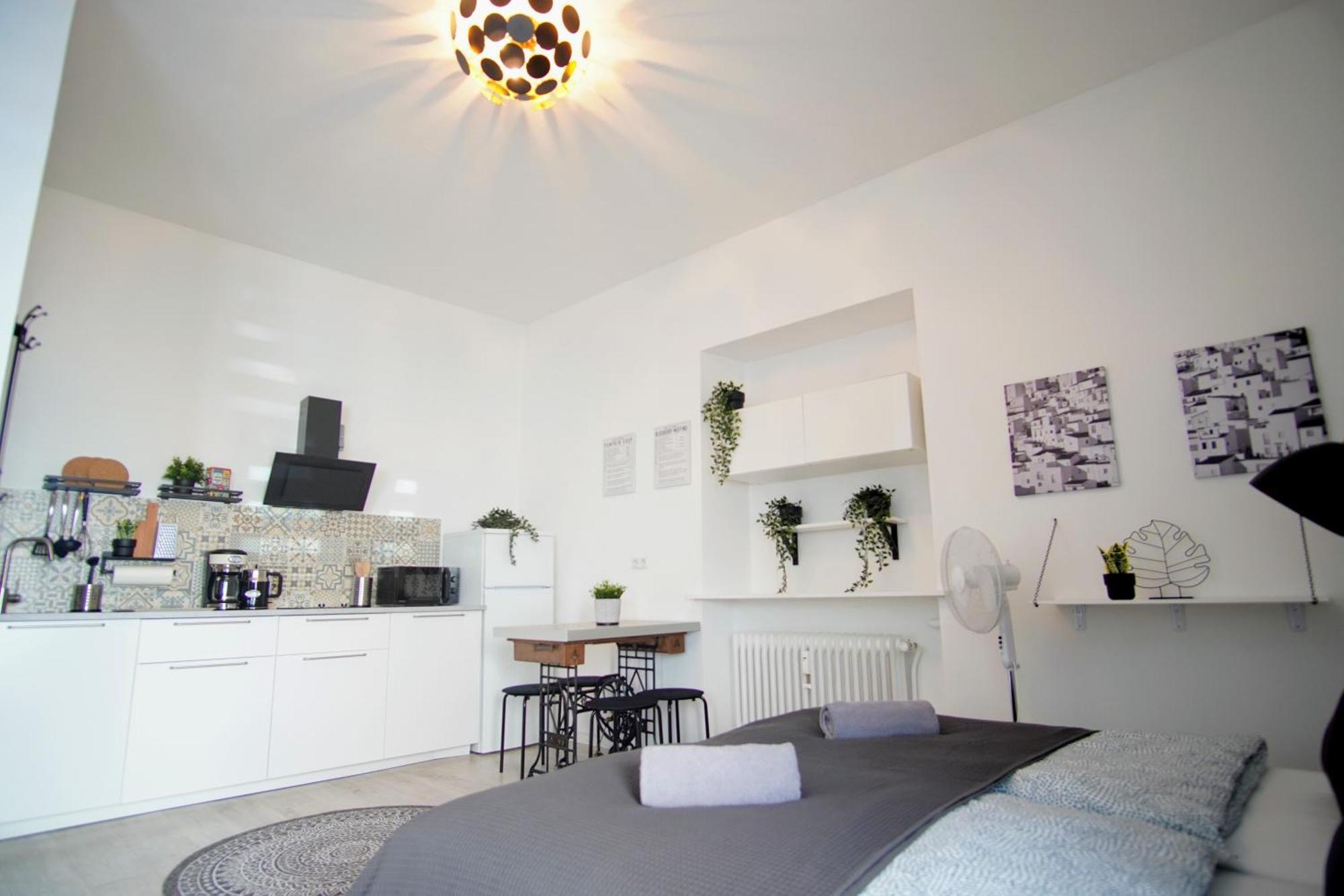 Lenastay I Nostalgieapartment I Innenstadt Apartment
